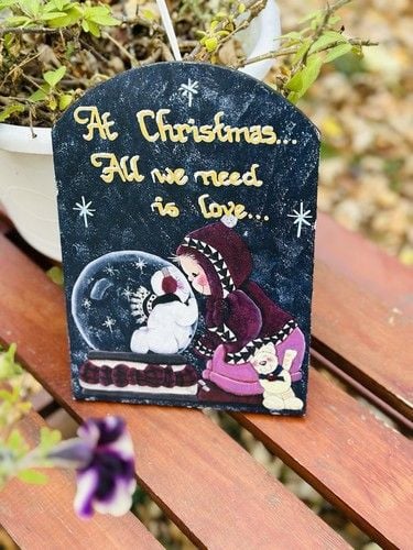 Handmade “At Christmas All We Need Is Love” Christmas Wall Hanging 8.5” x 6” 5