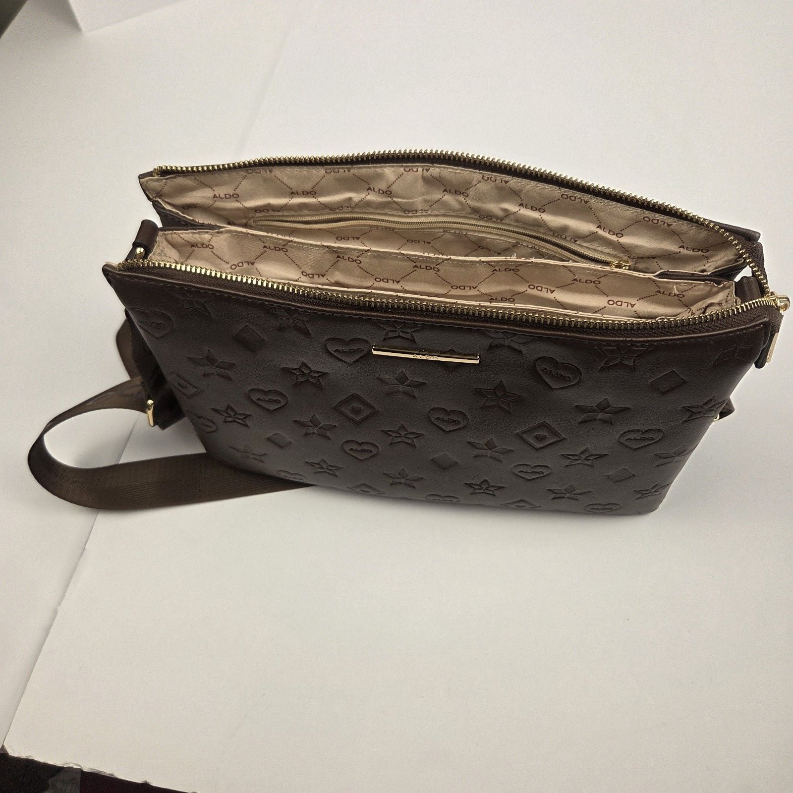 ALDO Brown Embossed Logo Crossbody Bag Zip Closure Adjustable Strap Pockets 4