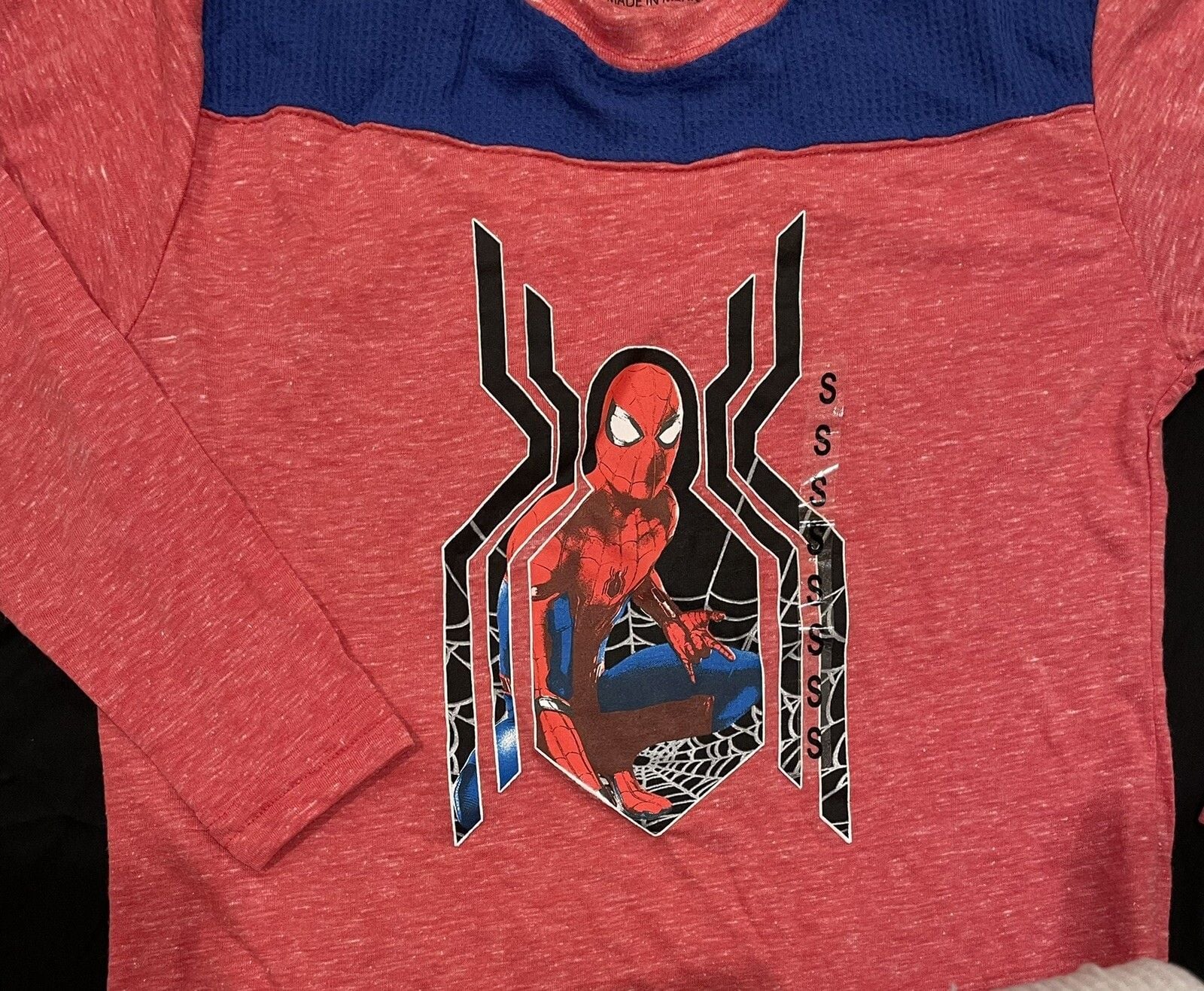 Boys marvel Spiderman full sleeves shirt size 8 4