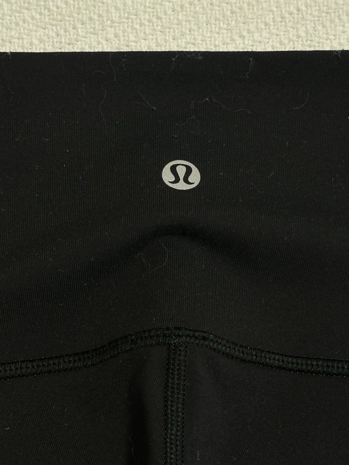 Lululemon Size 4 Womens Workout Pants Yoga Leggings Athletic Black 12