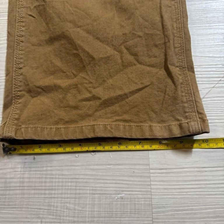 π₯ Dickies Workwear Overalls β 2XL π₯
Level up your workwear game with these Dickies Workwear Overalls in a classic brown shade! Built tough for durability, these overalls are perfect for work or streetwear styling. Made from 98% cotton and 2% spa 6
