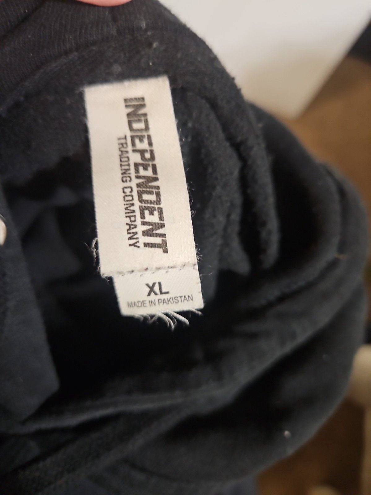 Product thumbnail 4