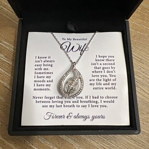 Tryndi Necklace