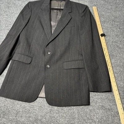 Adolfo Suit  Men’s 42R Classic Fit Charcoal Gray Wool Blend Pinstripe  13