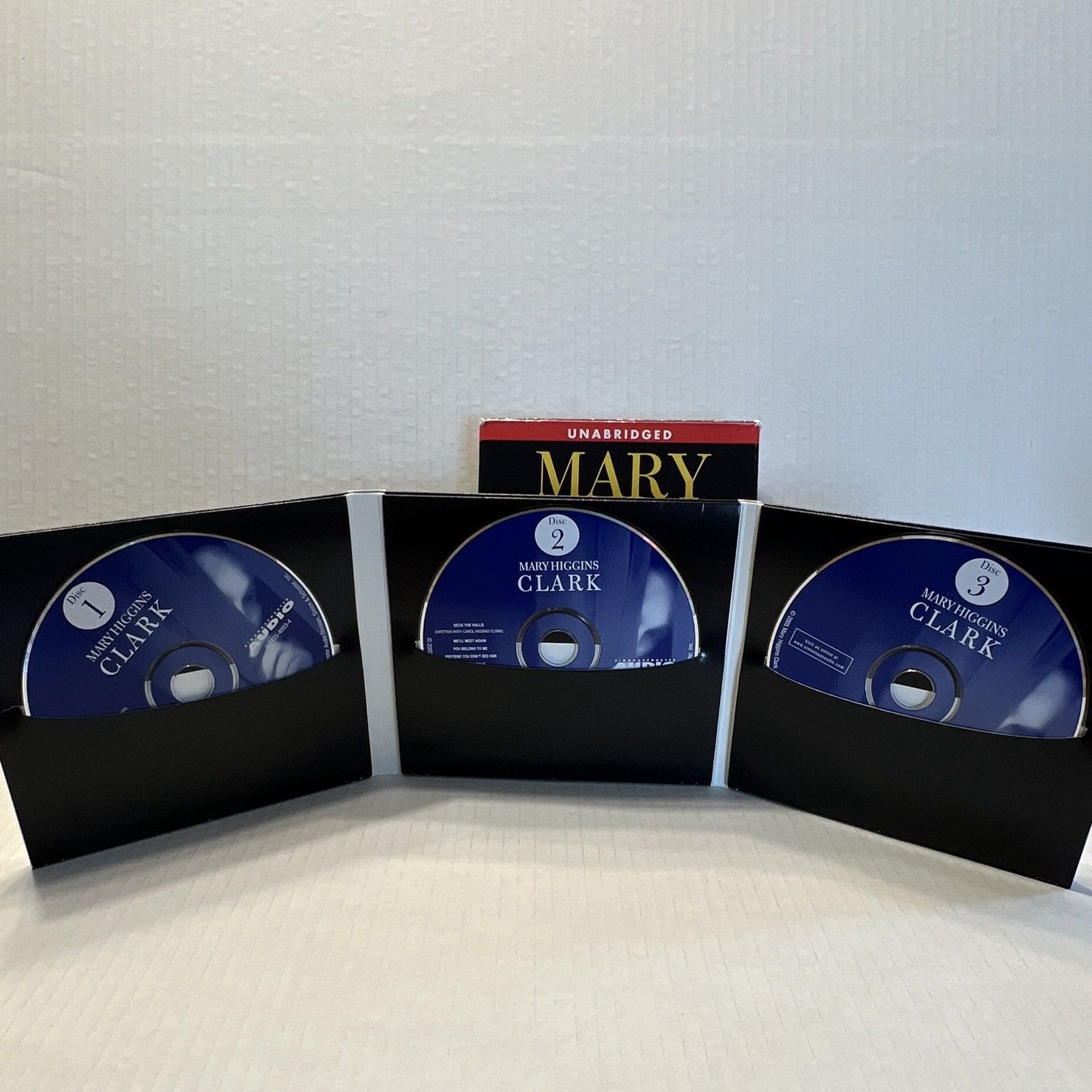 Mary Higgins Clark Unabridged Audiobook Audio CD Lot 5: Sleeping Beauty Killer 16