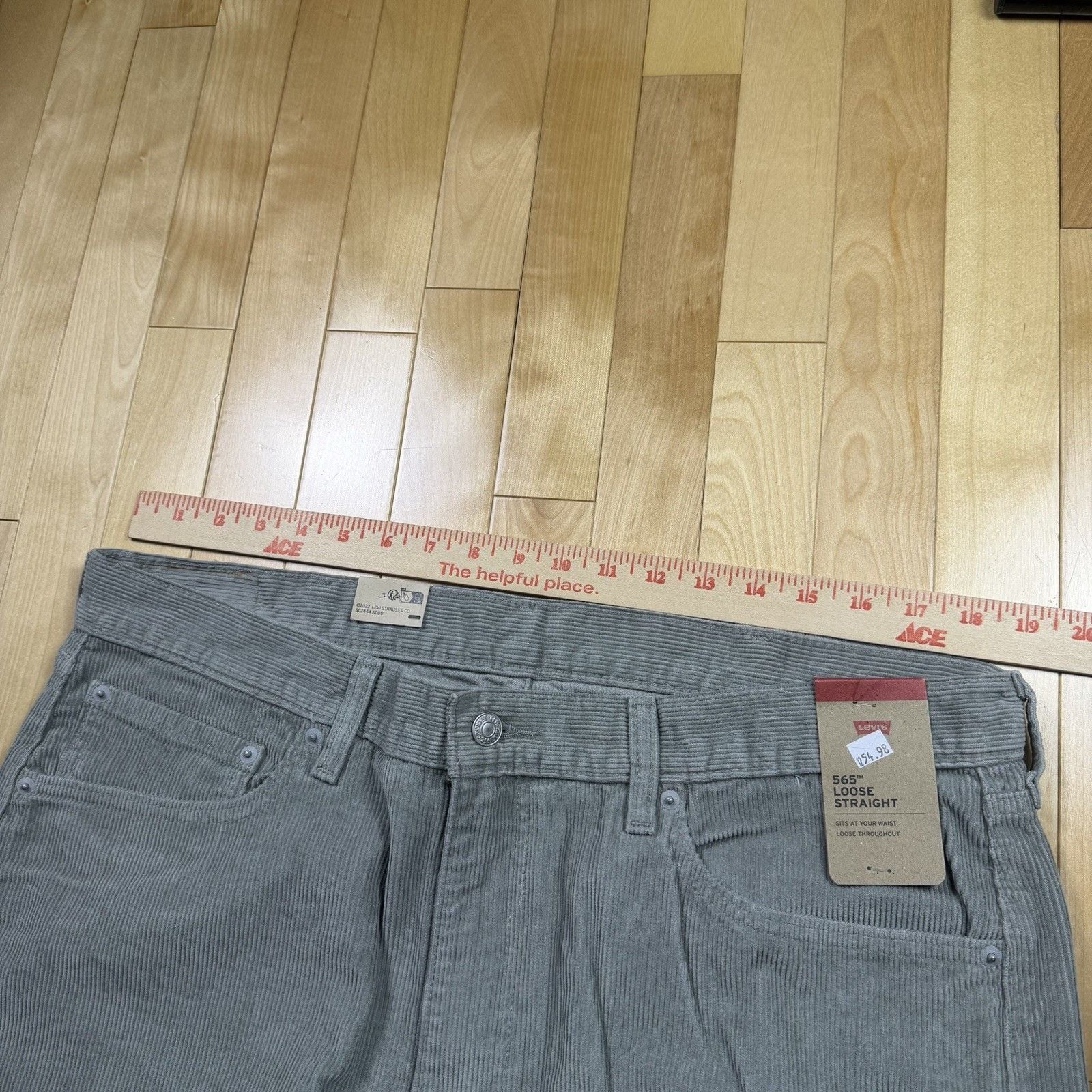 Levi’s 565 Gray Corduroy Pants 38x30 Loose Baggy Straight 90s Skater NWT 8