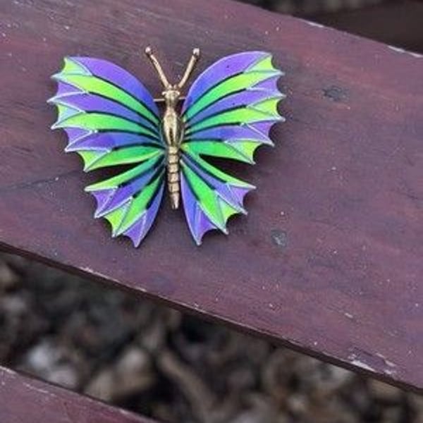 Vintage MCM 1970’s Beautiful Green & Purple Butterfly Brooch Whimsical Fairycore