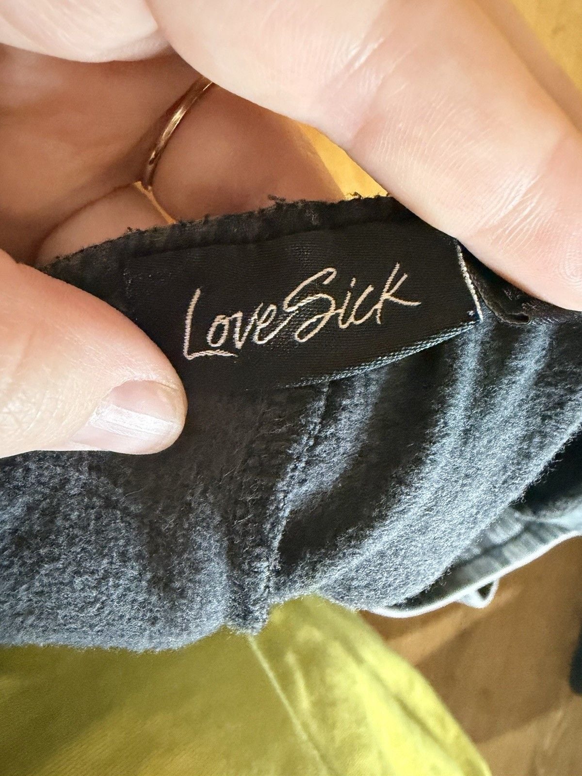 LoveSick Women's Gray Skull & Rose Graphic Jogger Pants Size 4 Drawstring 4