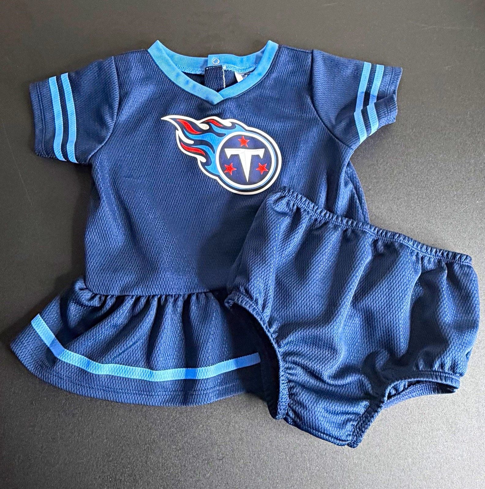 NFL Team Apparel Tennessee Titans Dress & Bloomers 2-Piece 18M 1