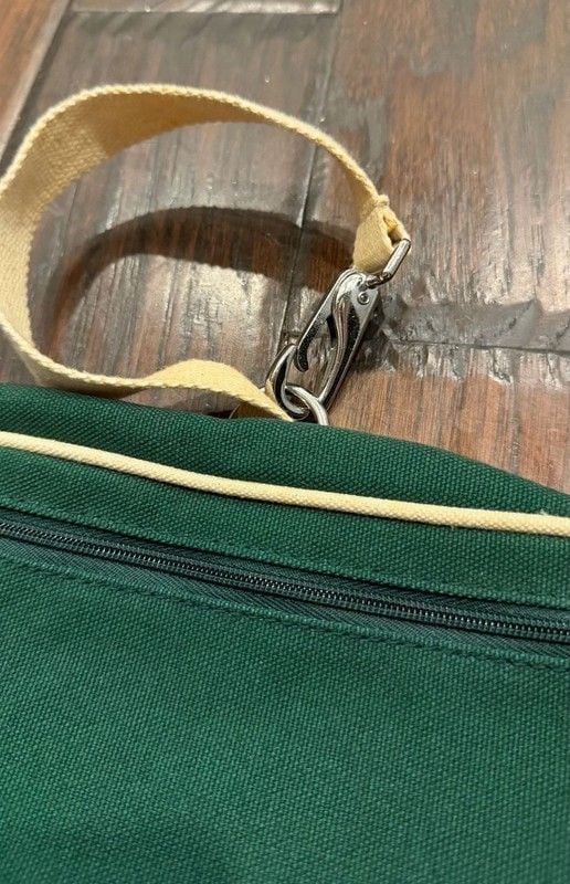 Vintage Hermès Eau de Cologne Green Canvas Promotional Toiletry Travel Pouch 6