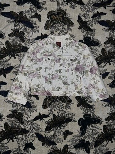 Highway Jeans Cropped Fit Floral Denim Jacket 6