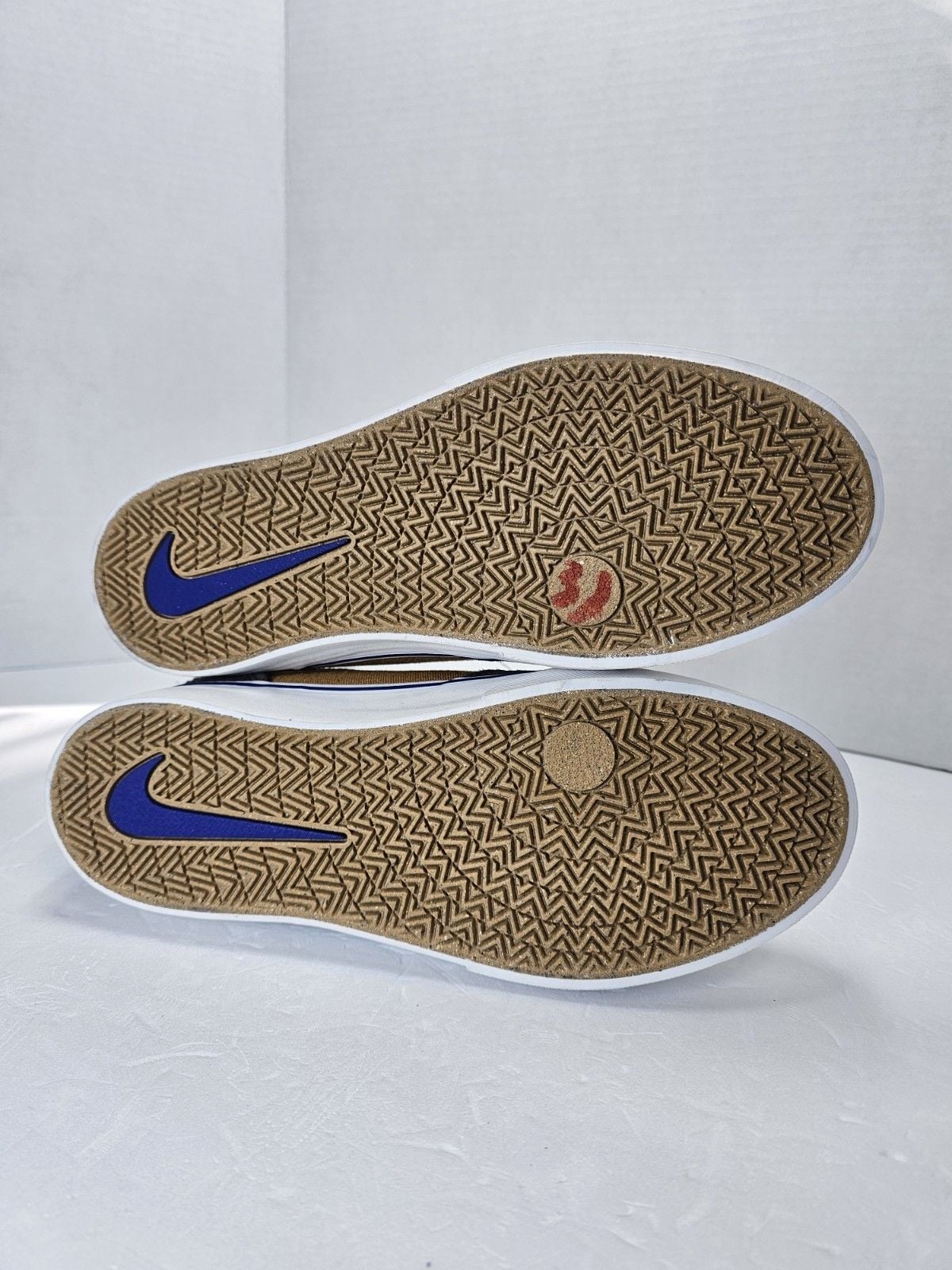 Nike SB Malor HF1205-700 Brown Blue Suede Skate Shoes Youth Size 6Y New 10