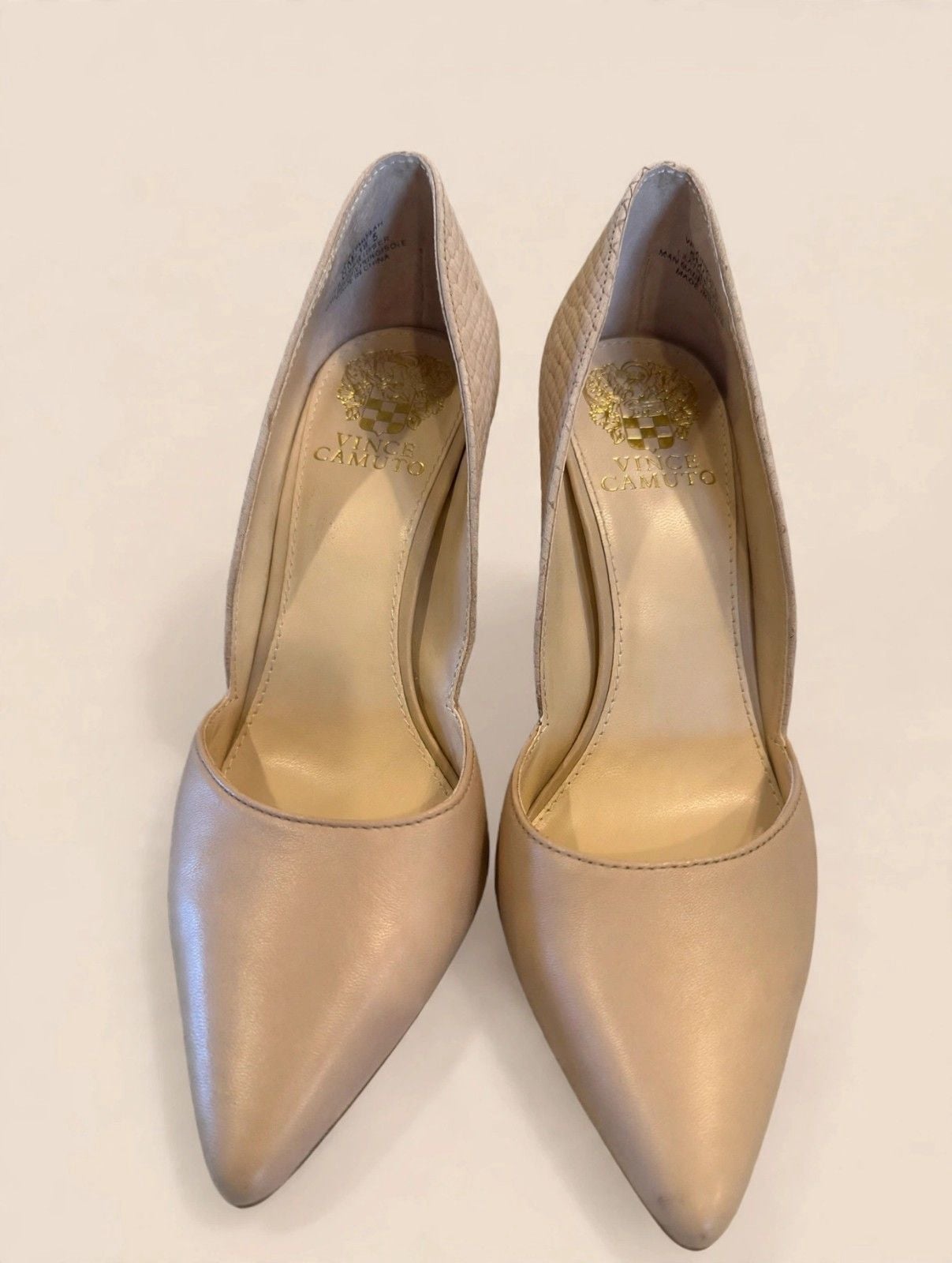 Vince Camuto Women's Nude Snake Embossed Pointed Toe Pumps 6.5 2