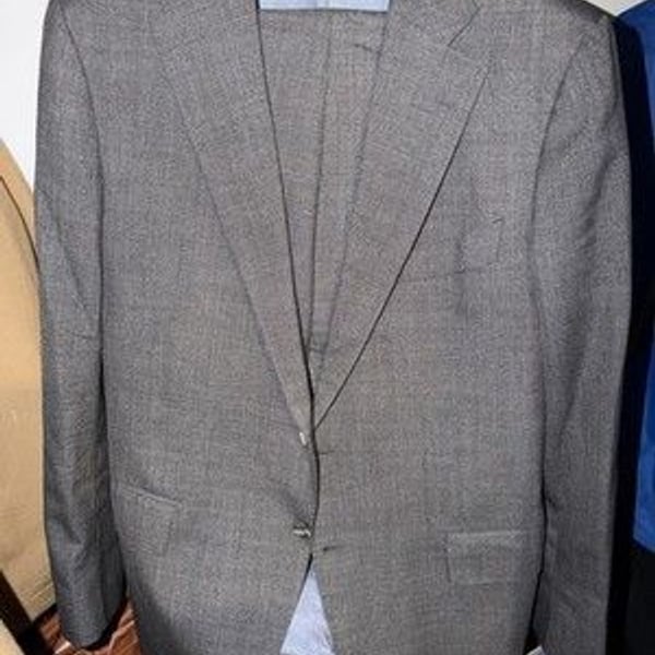 SuitSupply Lazio VBC Tropical Wool Suit Gray 44R FLAW READ