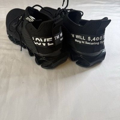 Black Breathable Knit Running Shoes Size 13 6