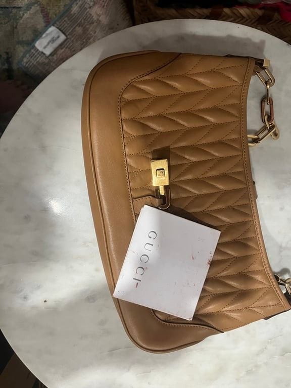 Gucci Quilted Leather Shoulder Bag with Gold Chain 2