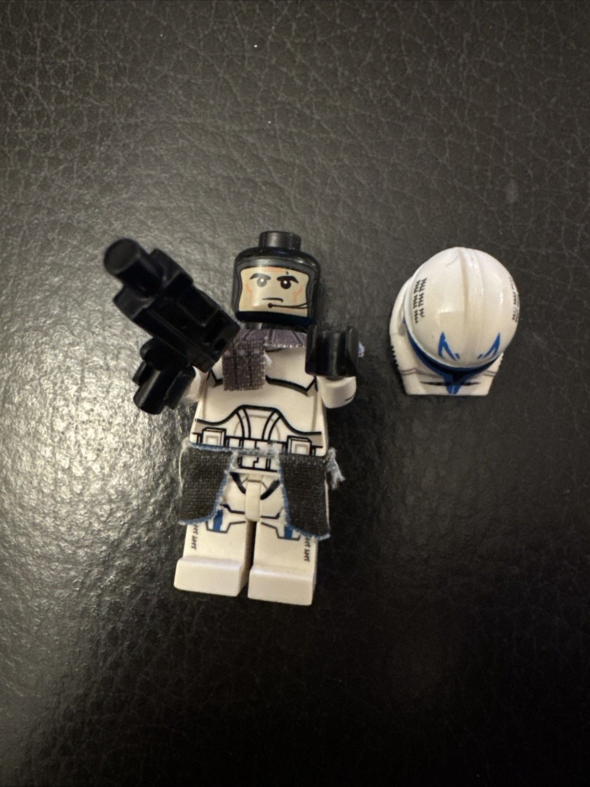 Lego Star Wars The Clone Wars Phase 2 Captain Rex Minifigure With Black Head 5