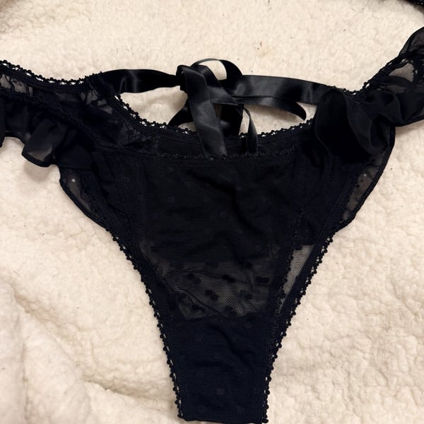 NWOT Women’s Black Mesh Sheer Polka Dot Thong Panties Ruffle Bow