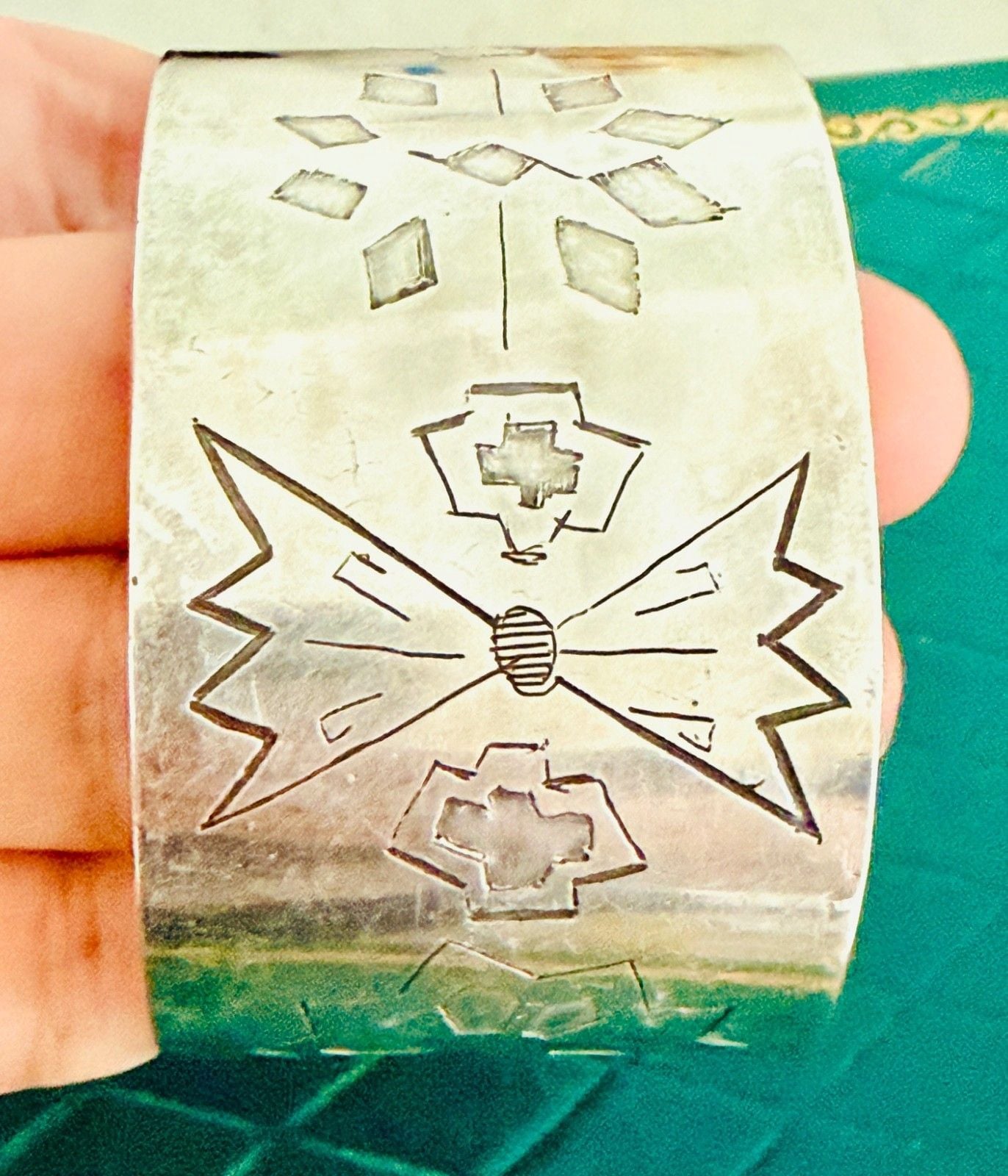 Native American Sterling Silver Wide Cuff Bracelet Hand Stamped Vintage Navajo 4