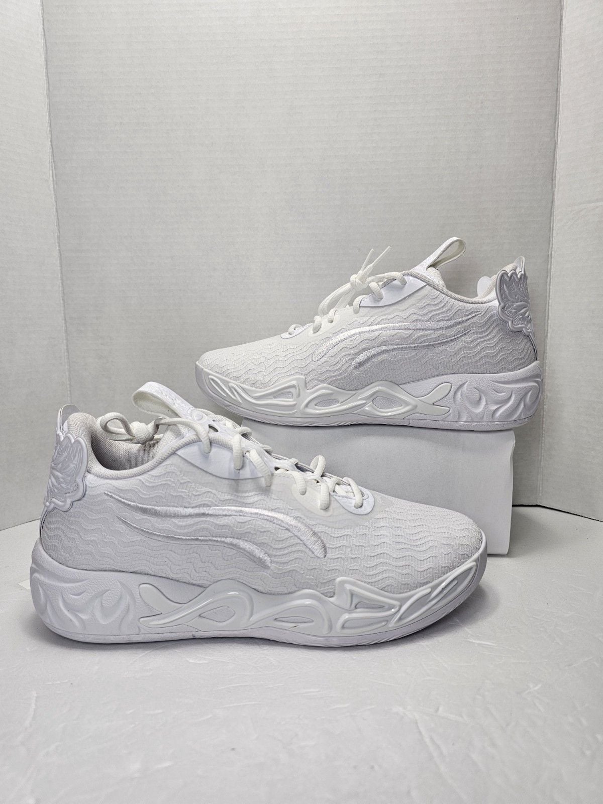 PUMA LaMelo Ball MB.04 Lo Ice White Basketball Shoes Men’s 9 311319-01 6