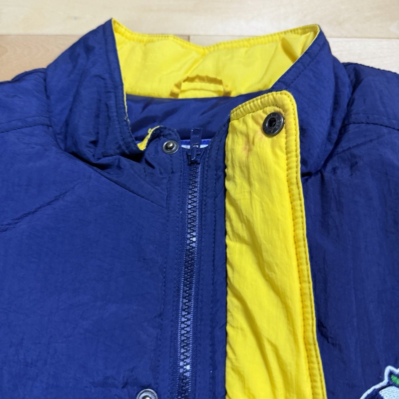 Vintage Competitor Notre Dame Fighting Irish Puffer Jacket Blue/Yellow Size XL 5