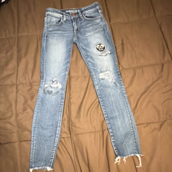 American Eagle Outfitters Women's Blue Distressed Patch Jegging Stretch Jeans