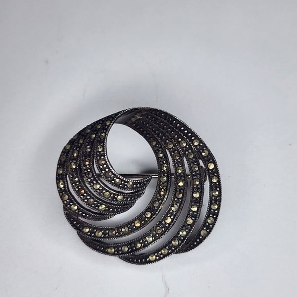 vintage sterling silver marcasite brooch pin
