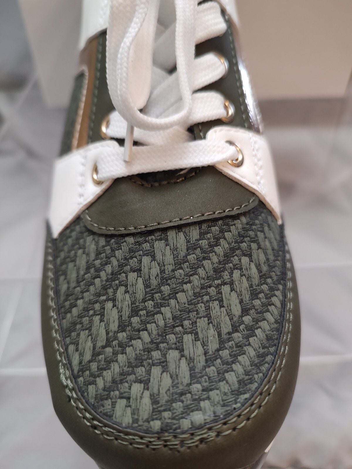 Women’s Green Wedge Sneakers White Rose Gold Lace Up Hidden Heel Fashion Shoes 9