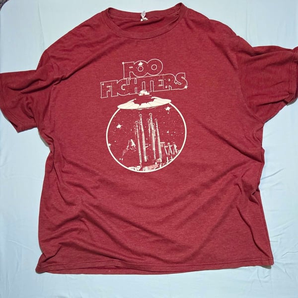 Foo Fighters Graphic T-Shirt Maroon/Burgundy Optima Cotton Wear 2EG/2XL