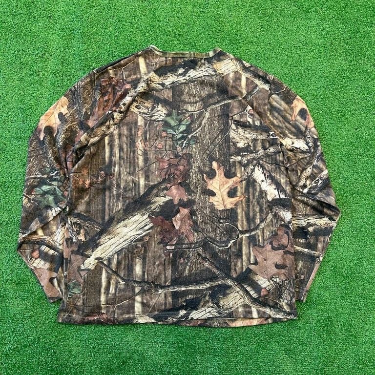 Mossy Oak Break-Up Camouflage Long Sleeve Shirt fits like a large 3