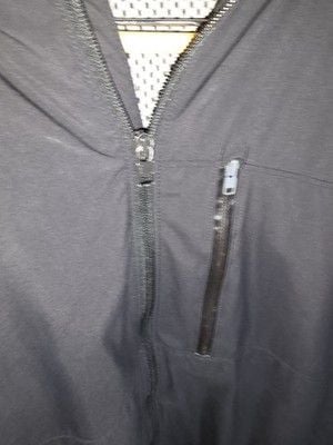 This one is pending pick up.  Under Armour Men's Black Full Zip Hooded Windbreaker Jacket LG Regular Fit 8