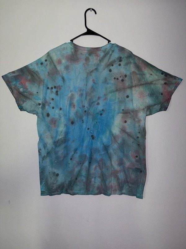 Reach Beyond Apparel Essential Element Tie Dye Graphic T-Shirt 3