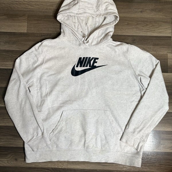 Nike Club Fleece Graphic Pullover Hoodie Light Bone Women’s Size XL