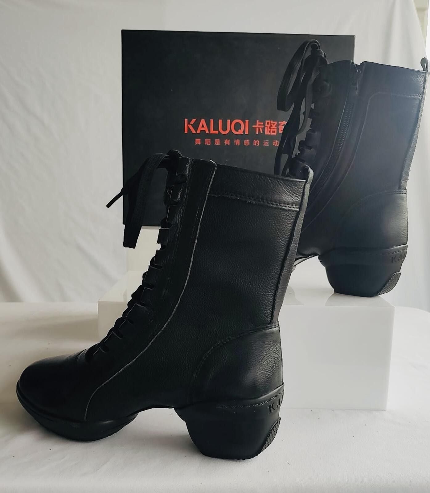 KALUQI Black Lace-Up Ankle Boots with Block Heel 7