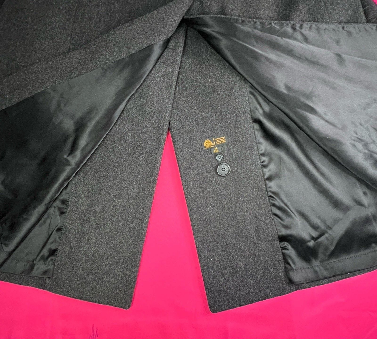 Vintage London Fog Men's Gray Wool Blend Long Overcoat Lined Pockets Size 44 R 7