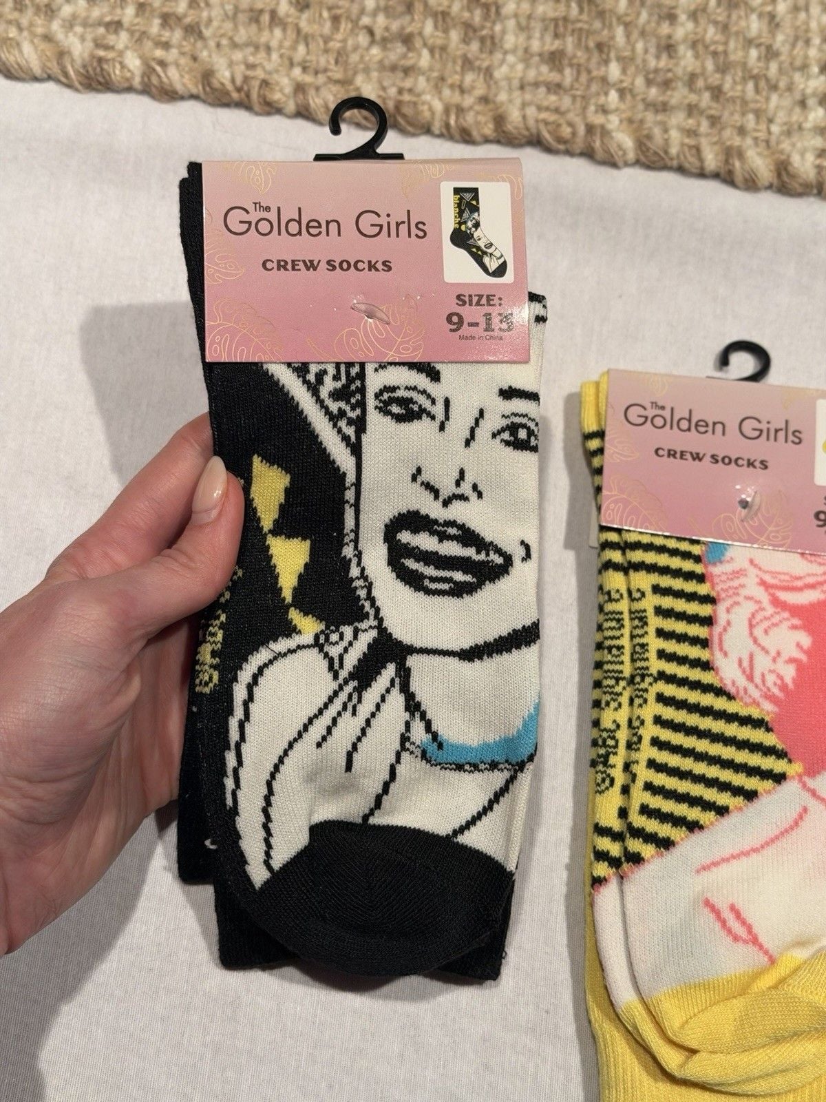 VIRAL The Golden Girls Crew Socks Set of 4 6