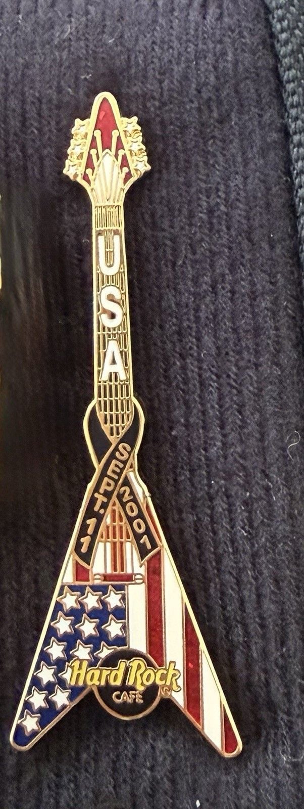 Hard Rock Cafe USA Pin September 11, 2001 Flying v Flag 2