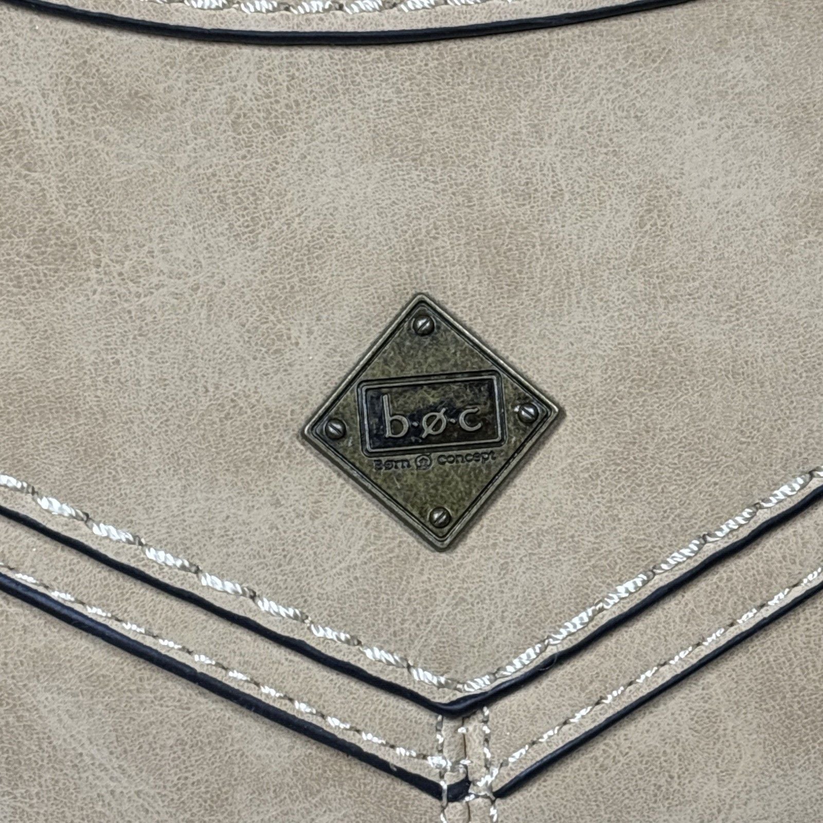 Born Concept BOC Crossbody Charging Shoulder Bag Vegan Suede Fawn NWT 3