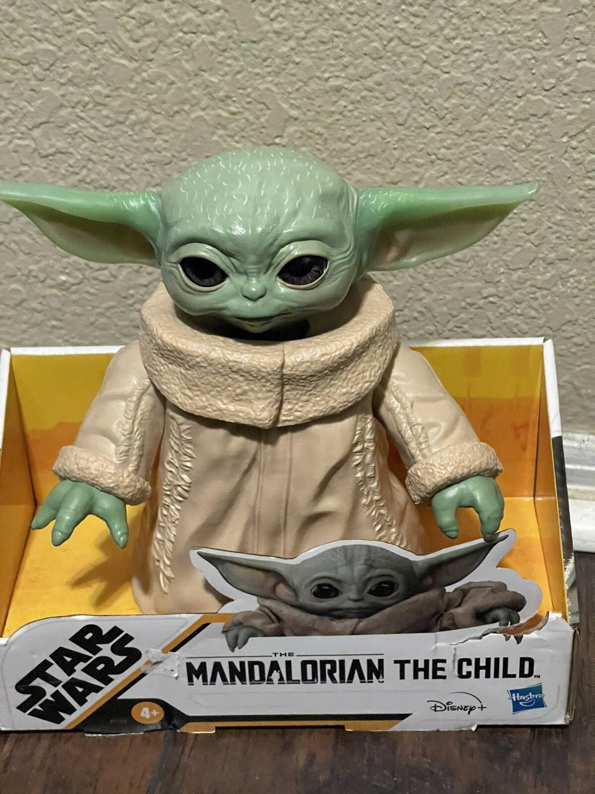 Star Wars The Mandalorian The Child 6.5 Inch Posable Action Figure Baby Yoda NEW 1