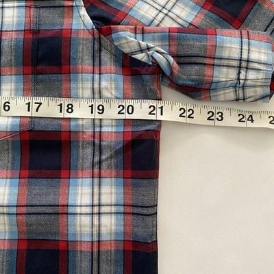 Chaps Men's Everyday Classics Short Sleeve Button-Down Plaid Shirt Size S 7