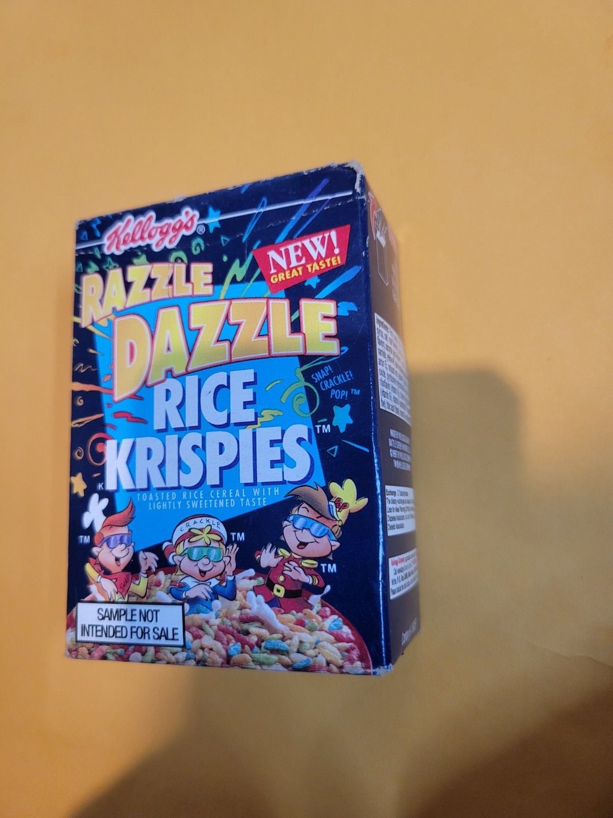 Kellogg's Razzle Dazzle Rice Crispies Cereal Box 1998 Original Seal NOT OPEN! 16