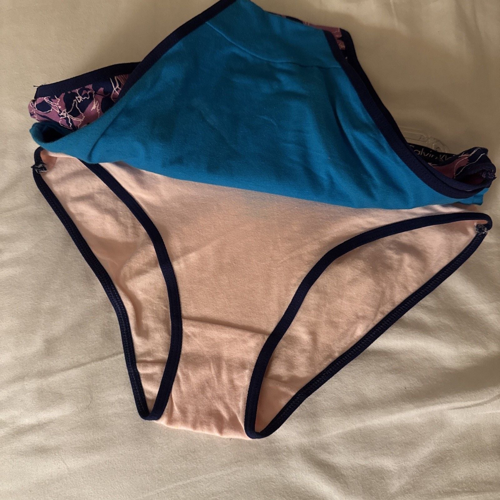 3 Calvin Klein Girls Bikini Panty Underwear Sz M (8/10) - NWT 3