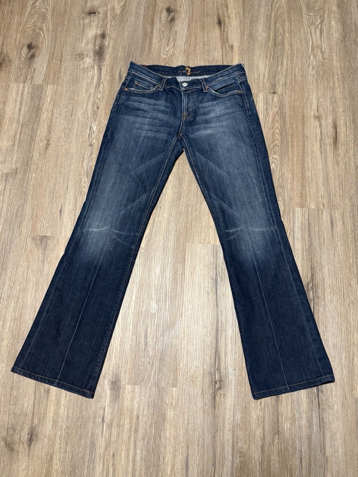 Product thumbnail 6
