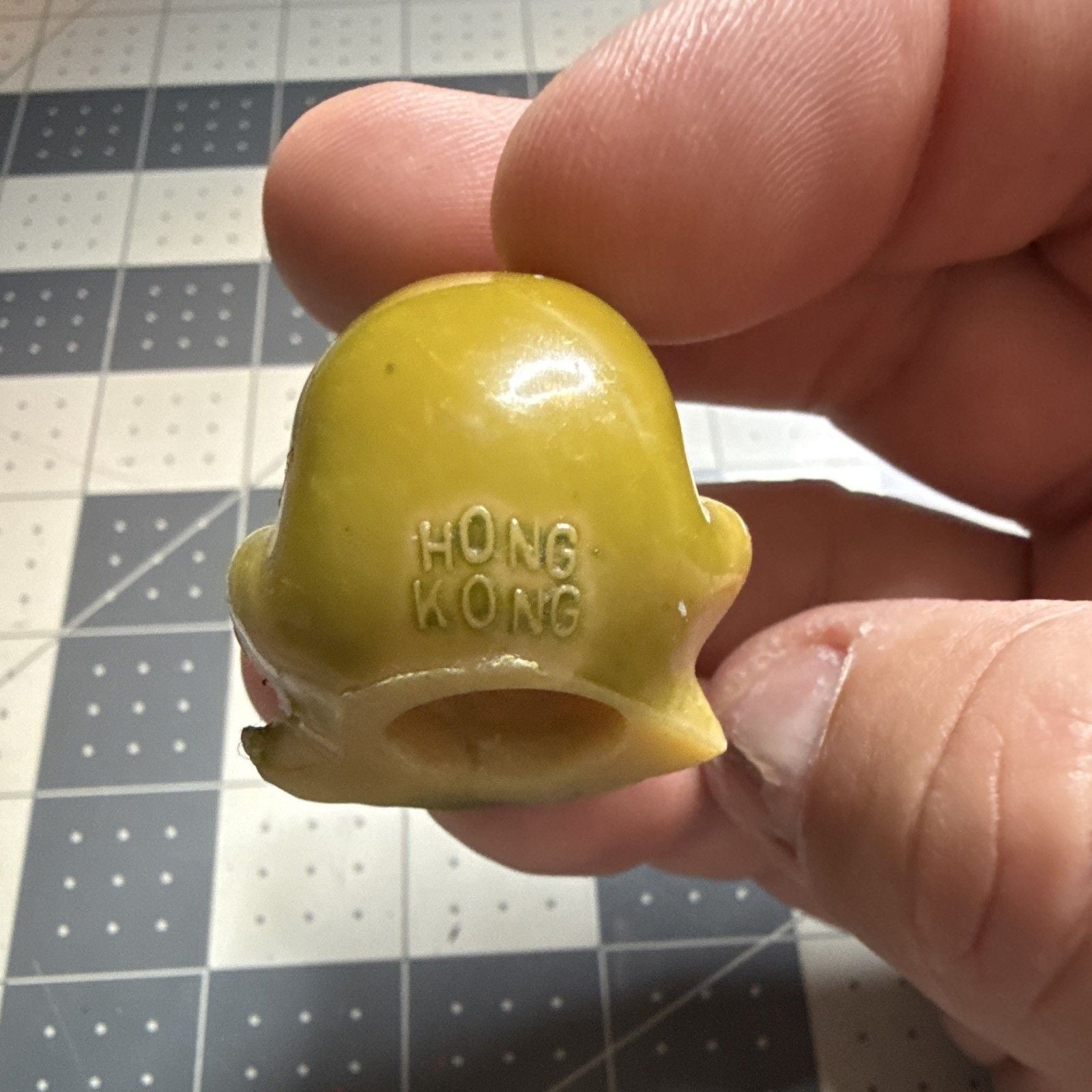 Green Porcelain Frog Figurine Collectible Decor Marked Hong Kong 6