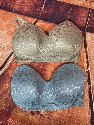 Rhonda Shear 2-pack Women's No Wire Underwire Nylon Spandex Medium Bra 1