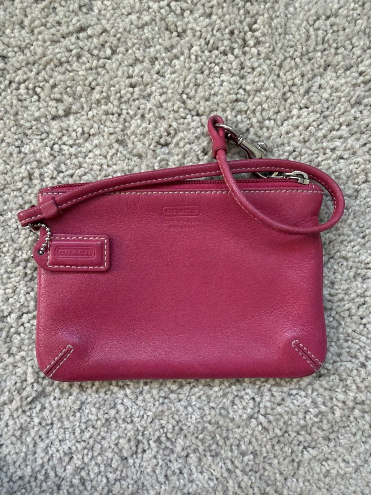 Coach Leather Corner Zip Wristlet Coin Wallet Magenta Pink Charm EUC 2