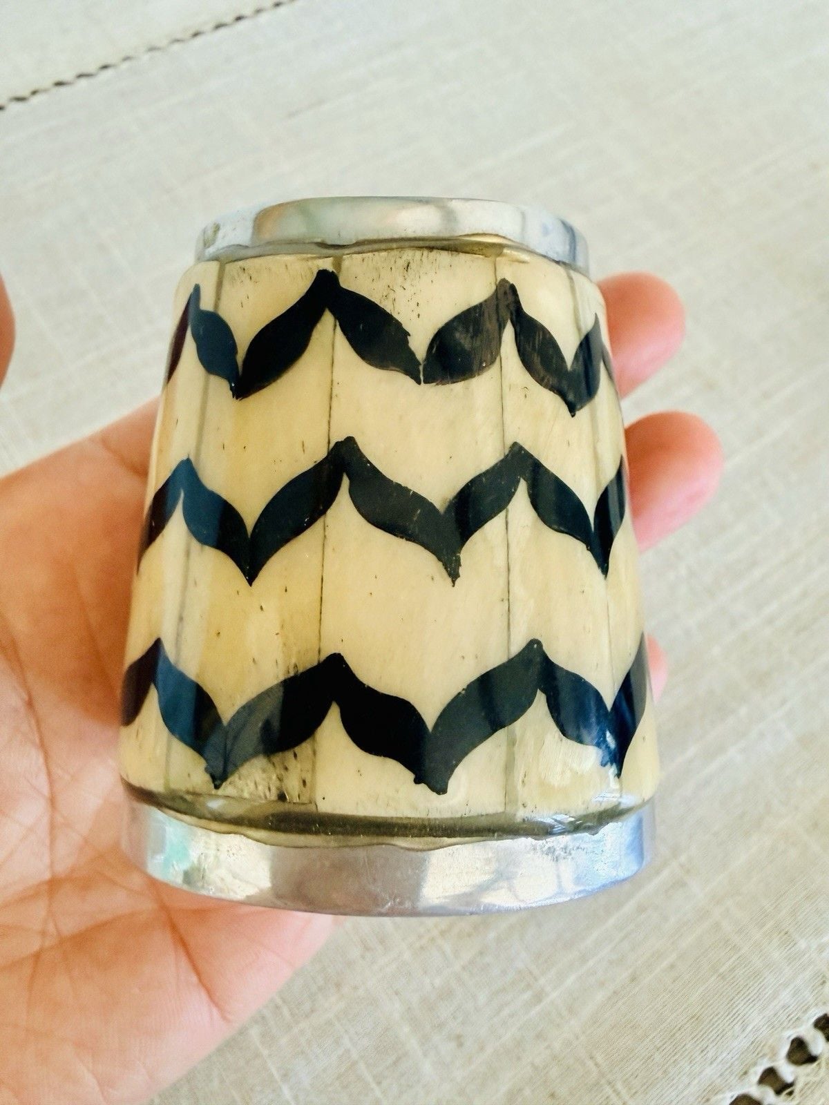 Vintage Bone Inlay Salt Pepper Shakers Chevron Black Cream Silver Tone Boho 3