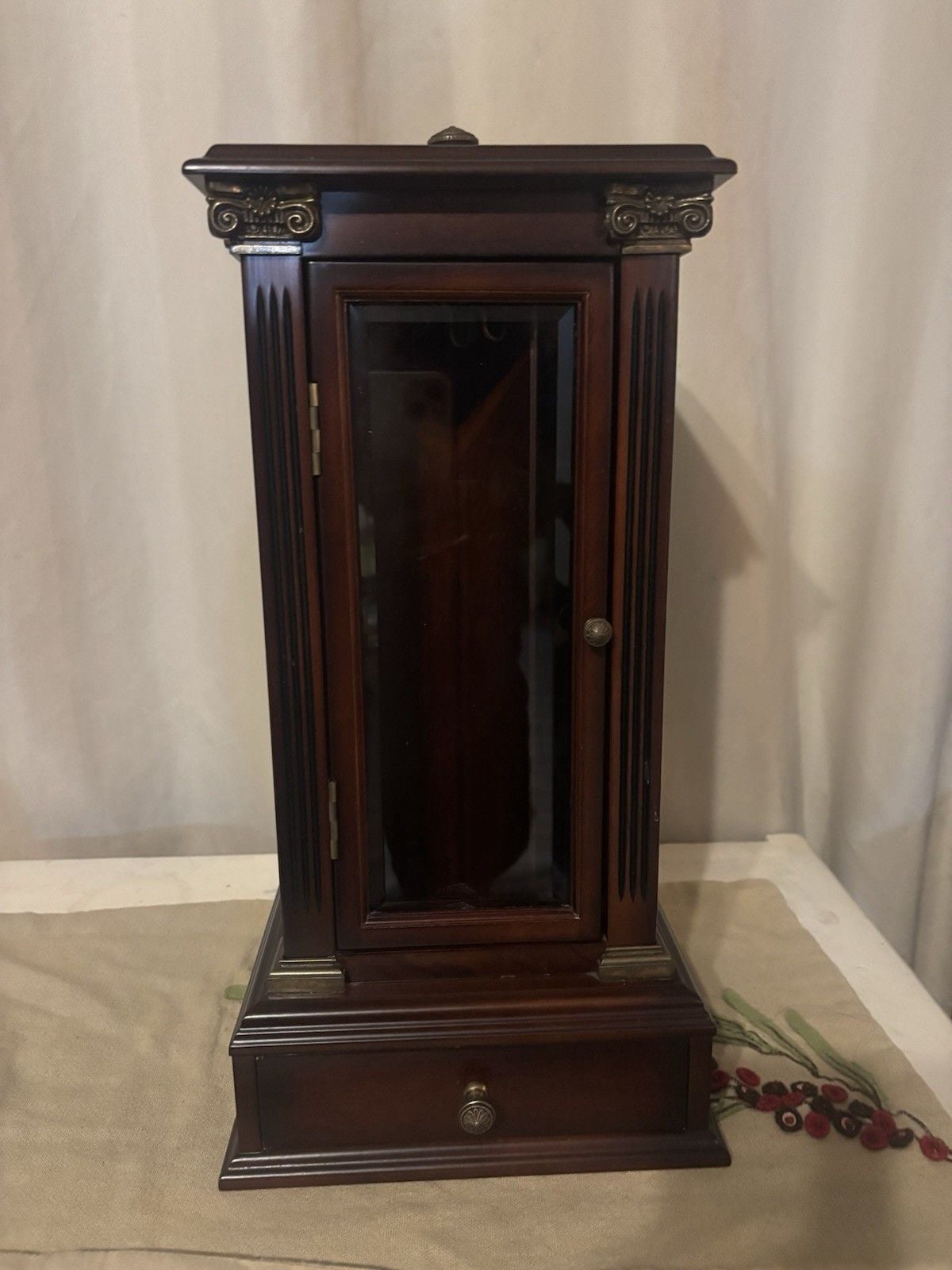 Vintage Bombay Company Rotating Jewelry Box Chest Case Organizer Necklace 18" 12