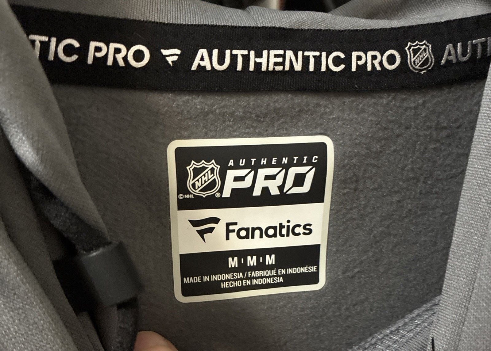 NWT Fanatics NHL Authentic Pro Hoodie Men’s Pullover Sweatshirt Hooded medium 6