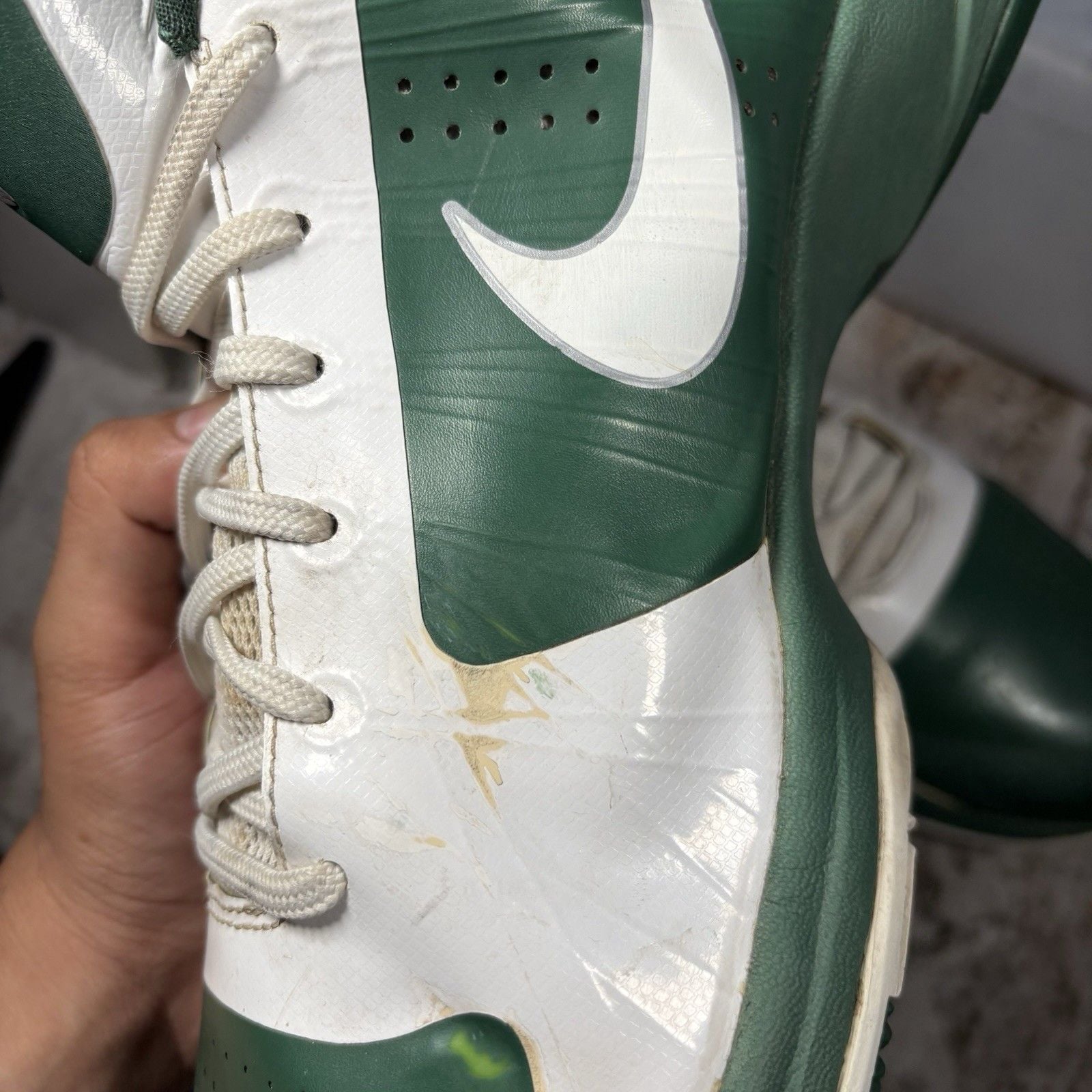 Size 18 - 2010 NIKE ZOOM KOBE V 5 Michigan State GREEN (Sample 999999999 Tag) 11